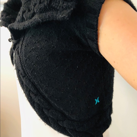 Hurley black knit bolero with large collar - Picture 2 of 4